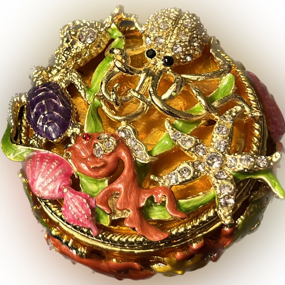 Trinket/Jewelry Box